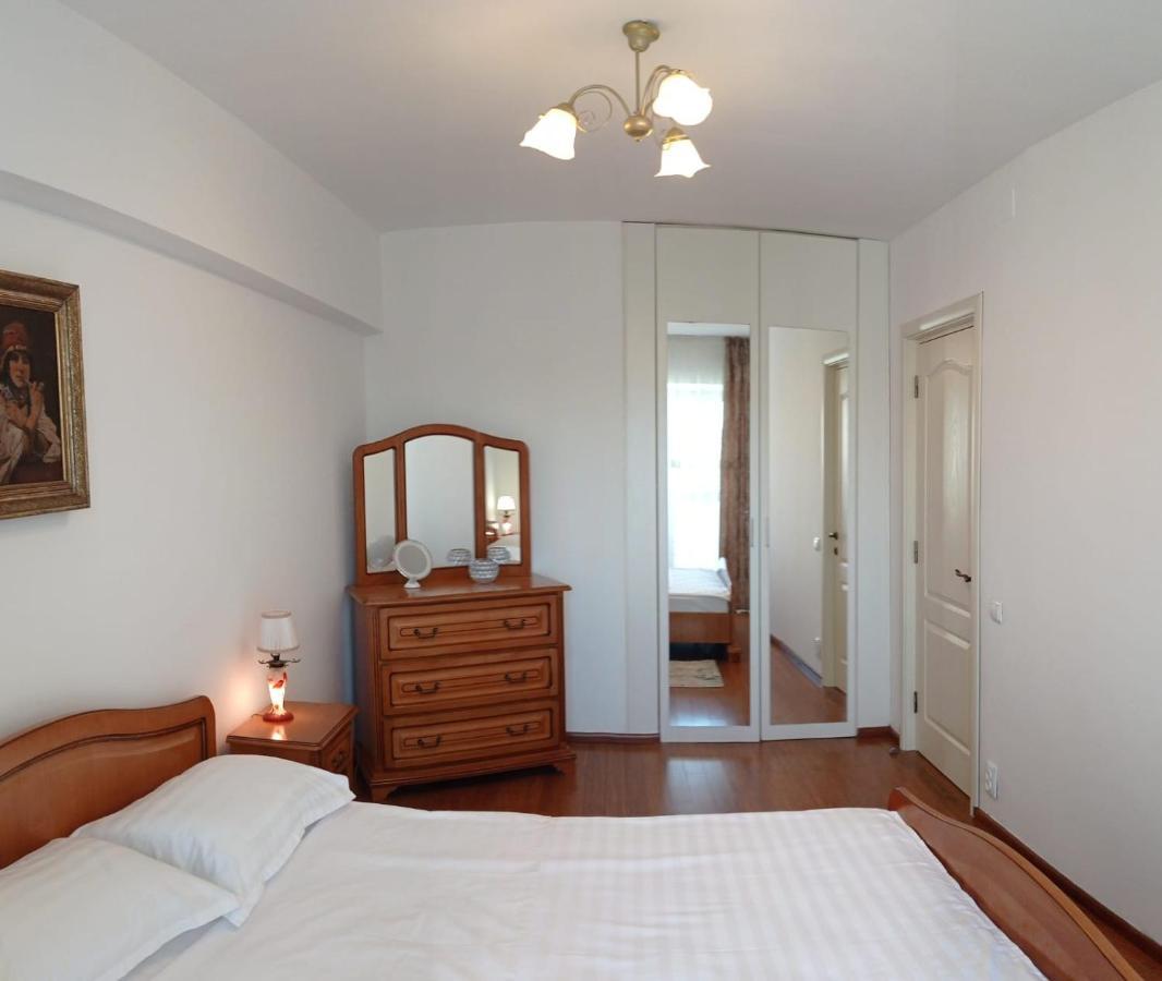 בוקרשט L'Imerald Ultra-Central Apartment-Artesian Fountains View מראה חיצוני תמונה